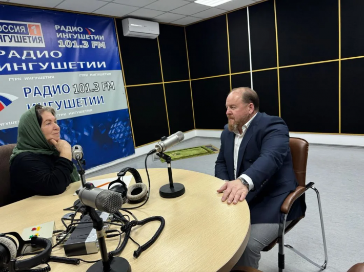 Гость ГТРК "Ингушетия"- народный артист РИ, актер Ингушского молодежного театра Хадзиев Ваха.