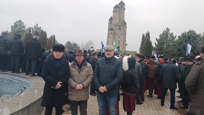 В Ингушетии прошел траурный митинг, посвящённый 82-й годовщине депортации ингушского народа