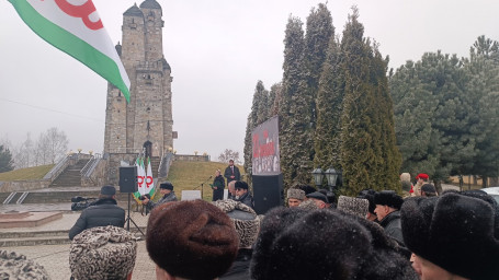 В Ингушетии прошел траурный митинг, посвящённый 82-й годовщине депортации ингушского народа 1